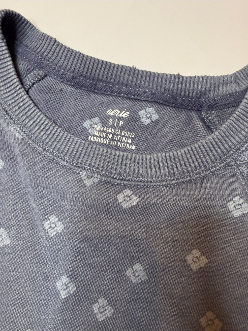 Aerie Floral Crewneck - Picture 2 of 4